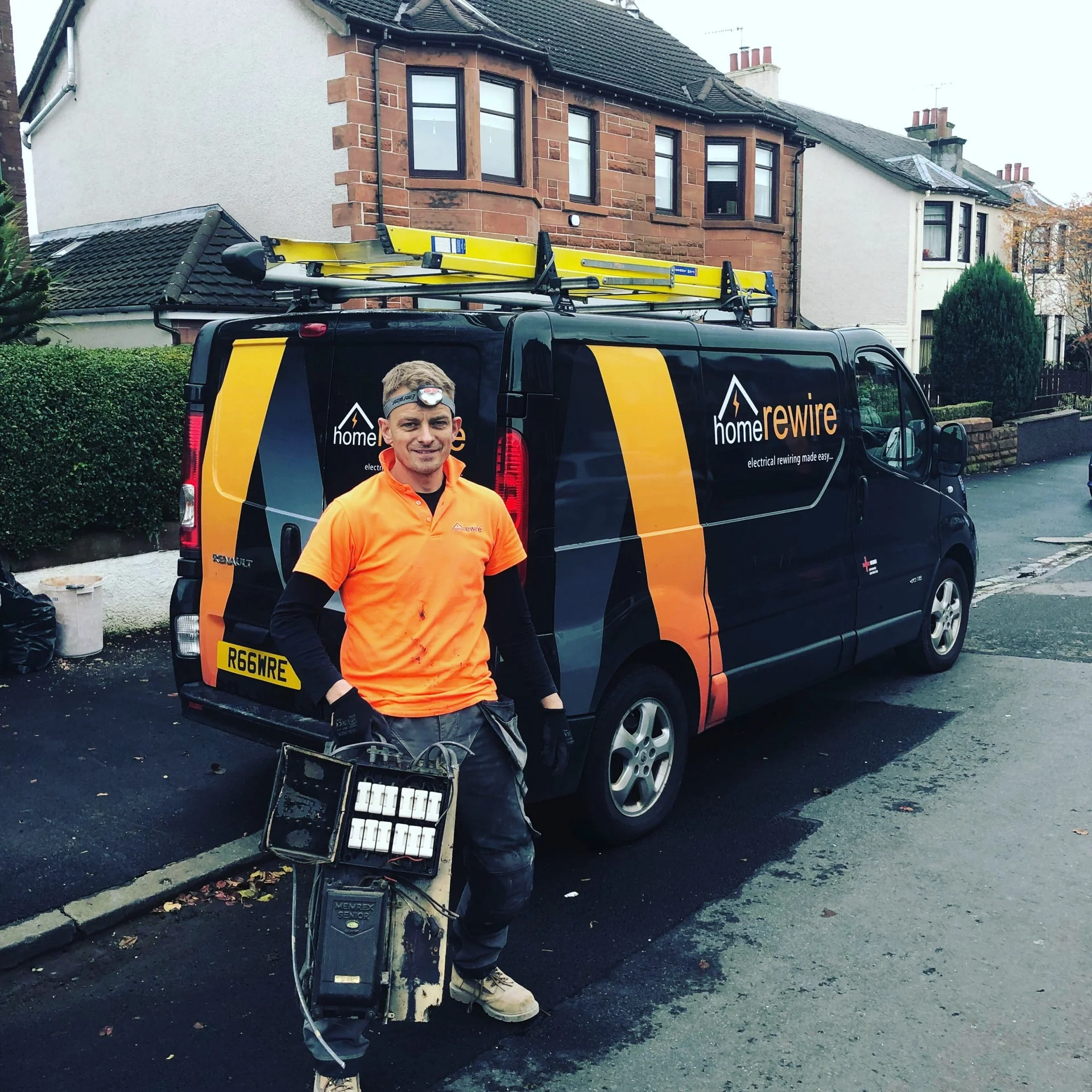 Head Electrician - HomeRewire’s Head Electrician From Glasgow | HomeRewire
