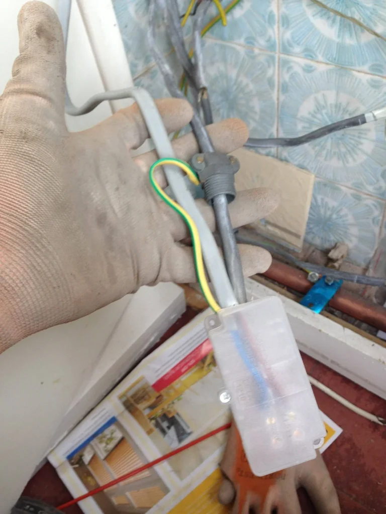 lead sheathed cable founed in glasgow period homes
